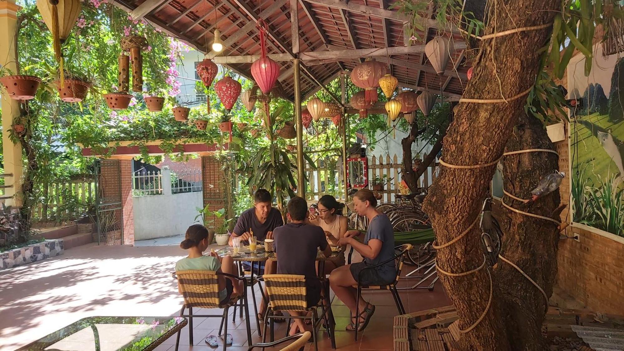 Tam Coc Family Hotel Ниньбинь Экстерьер фото